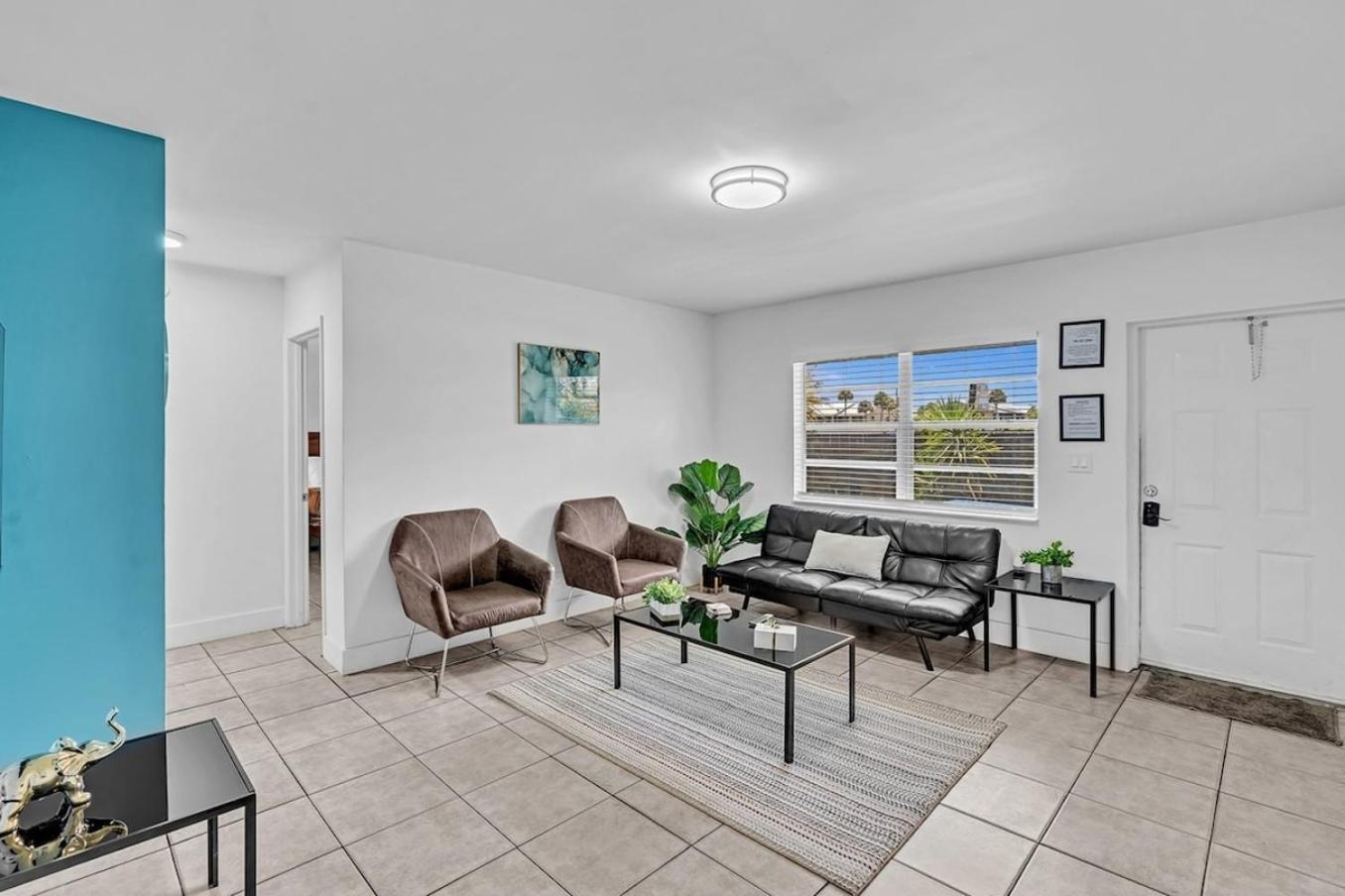 Modern 2Br Oasis Mins To Beach & Casino Db2 Дания-Бич Экстерьер фото
